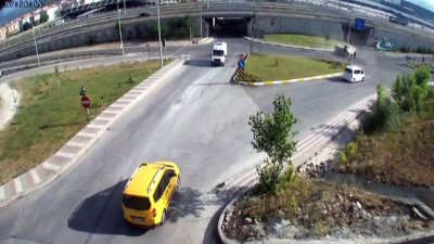 motosiklet kazasi -  Bozüyük'teki trafik kazaları mobese kameralarında  Videosu