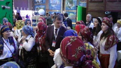 yasli kadin -  Kadınlar Emıtt Fuarına damgasını vurdu Videosu