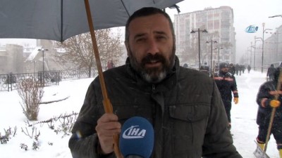 idari izin -  Sivas'ta yoğun kar yağışı tatil getirdi Videosu