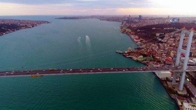 gine -  Turkuaz rengine bürünen İstanbul Boğazı hayran bıraktı  Videosu