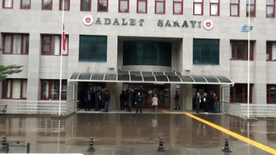 mahrem -  Antalya’da FETÖ operasyonu: 3 muvazzaf asker tutuklandı Videosu