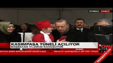 recep tayyip erdogan - Kasımpaşa Tüneli açılışında Cumhurbaşkanı ve küçük kızın sohbeti  Videosu