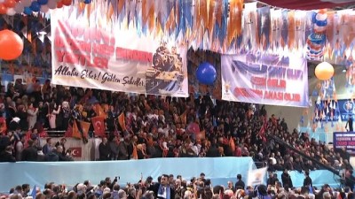  Cumhurbaşkanı Erdoğan: 'Madem çatışma istemiyorsunuz terör örgütü son bir senede 700 defa ülkemize saldırırken siz neredeydiniz?' 