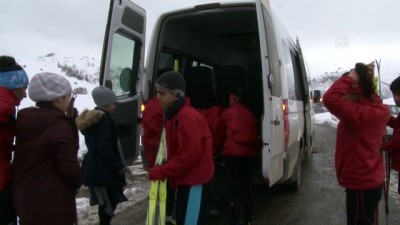 dunya sampiyonasi - Kar yağmayınca kırsalda şampiyonaya hazırlanıyorlar - MUŞ Videosu