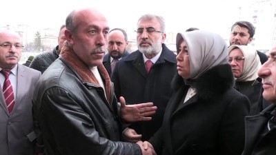 taziye ziyareti - Öznur Çalık'tan şehit Uzman Çavuş Mehmet Muratdağı'nın ailesine taziye ziyareti - KAYSERİ  Videosu