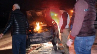  Yanan otomobile montlu müdahale 