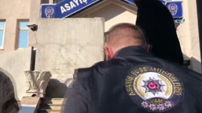 amator kamera -  Eşini tekmeleyen şahıs yakalandı, ilk ifadesi pes dedirtti  Videosu