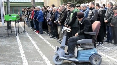 helal - Karaman'daki cinayet - Silahla öldürülen Ceyda son yolculuğuna uğurlandı  Videosu