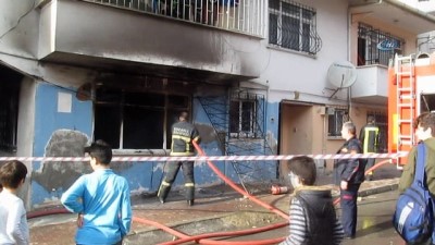 mahsur kaldi -  Kocaeli’de Suriyeli ailenin kaldığı ev yandı Videosu