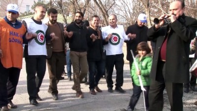 davul zurna - Taşeron işçilerinin kadro sevinci - MUŞ Videosu