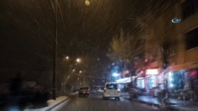guzergah -  Yüksek kesimlerde etkili olan kar yağışı ve sis sürücülere zor anlar yaşatıyor  Videosu