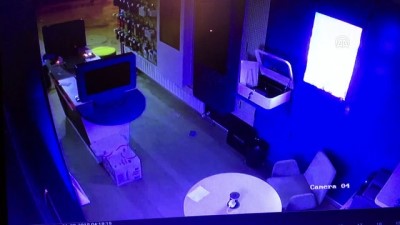 kaldirim tasi - Kadıköy'de telefoncu soyuldu - İSTANBUL  Videosu