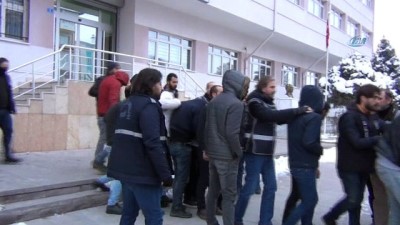  Konya'daki uyuşturucu operasyonunda 17 kişi tutuklandı 