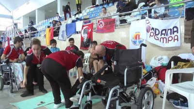 tekerlekli sandalye - Oğluna hem annelik hem antrenörlük yapıyor - AKSARAY  Videosu