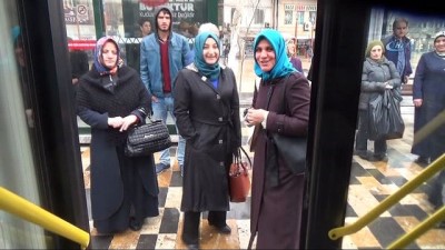 kadin sofor -  Kadınlara özel otobüse kadın şoför  Videosu