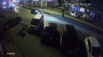 kucuk kiz - Otomobilin çocuğa çarpma anı kameraya yansıdı - ZONGULDAK  Videosu