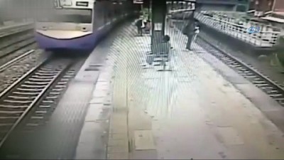tren istasyonu -  Trene Binmek İçin Acele Edince Canından Oldu  Videosu