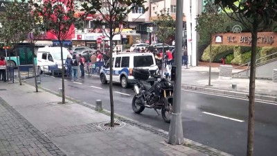 meclis uyesi - Beşiktaş Belediyesi önünde polis güvenlik önlemleri aldı - İSTANBUL  Videosu