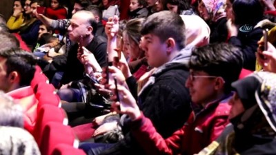 el sanatlari -  Belediye Başkanvekili Aksoy:'İnsanlar molotofa değil, güzel etkinliklere layık'  Videosu