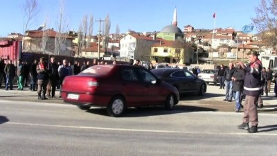 sivil toplum -  Emet ve Hisarcıklılar'ın 'asit tankeri' isyanı Videosu