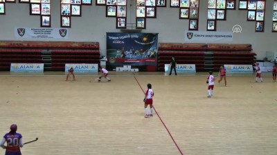 dera - Salon hokeyi - Bolu Belediyespor, sezonu şampiyon tamamladı - ANTALYA Videosu