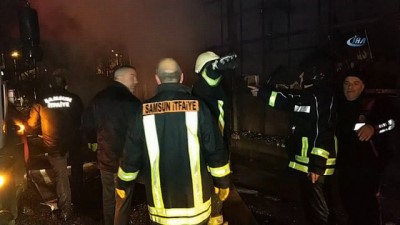 mobilya -  Samsun'daki mobilya mağazasının deposundaki yangın söndürüldü  Videosu