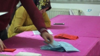  Seçimi 1 oyla kazanan Başkan omuzlarda taşındı