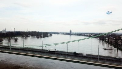  - Almanya’da Ren Nehri taştı