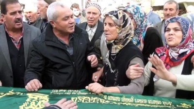 trafik kazasi -  Kazada ölen 3 kişi gözyaşları arasında toprağa verildi Videosu