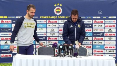 sampiyon - Fenerbahçe'nin İspanyol golcüsü Soldado: 'Kişisel performansımdan kesinlikle memnun değilim' - ANTALYA  Videosu