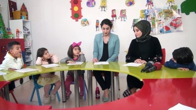 ogretmenler - Minik öğrencilere mektupla uzanan yardım eli - ELAZIĞ Videosu