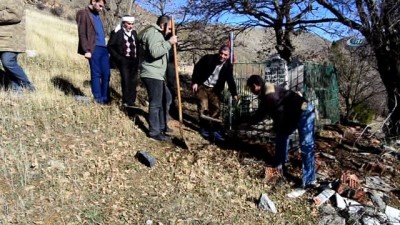 teroristler -  Sasonlu 9 şehit için fidan dikildi  Videosu