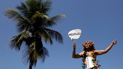 Brezilya'da LGBT Onur Yürüyüşü: 'İnsanlara değil fikirlere oy ver' 