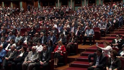 parlamento -  Cumhurbaşkanı Yardımcısı Oktay: 'Ermeni diasporasına boyun eğerek Türk tezlerini yasaklayan parlamentoların kararlarına saygı duymuyoruz'  Videosu