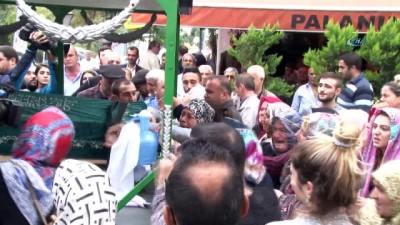 uvey baba -  Hırsızlar tarafından öldürülen gencin cenazesinde kavga çıktı Videosu