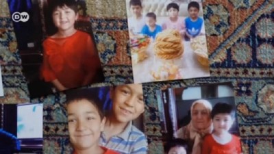 Uygur çocukları ailelerinden alınıyor 