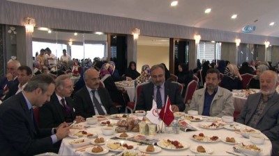  Başkan Aydıner, Bayrampaşa’daki din görevlileri ile yemekte buluştu