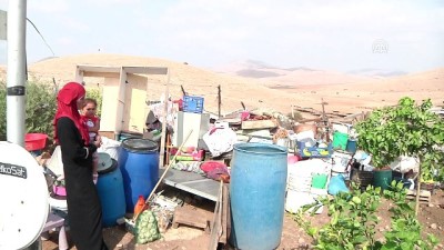 İsrail güçleri, Ağvar'da Filistinlilerin evlerini yıktı - RAMALLAH