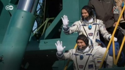 Soyuz roketi arızalandı, mürettebat dünyaya acil iniş yaptı