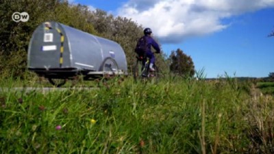 isvec - 11 yaşında kendi karavanını yaptı  Videosu