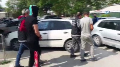  Bursa'da uyuşturucu operasyonu: 4 gözaltı 