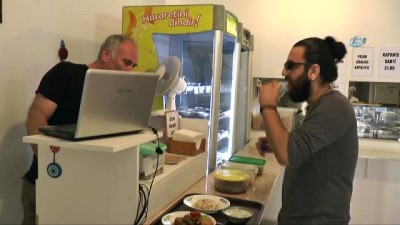 sili -  Bodrum’daki yemek fiyatları vatandaşları şok etti...2 lira 50 kuruşa çorba, 5 liraya etli yemek satıyorlar  Videosu
