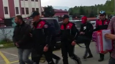 pompali tufek -  Düzce’de cinayet zanlısından zehir tacirine kadar 10 kişi yakalandı Videosu