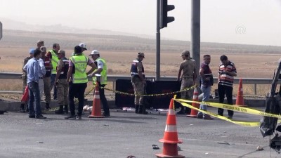 Trafik kazası: 2 ölü, 5 yaralı - KAHRAMANMARAŞ 