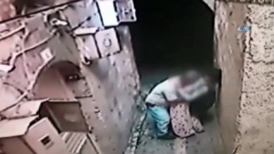 kucuk kiz -  Küçük kızı taciz eden şahıs tutuklandı  Videosu