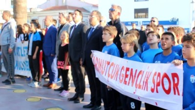 genclik yuruyusu - Ayvalık’ta amatör spor haftası coşkusu  Videosu