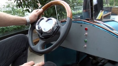 klasik otomobil -  Bursa’da elektrikle çalışan araç üretildi  Videosu