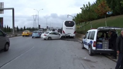 hastane -  Servis otobüsüne arkadan çarpan şahıs ağır yaralandı  Videosu