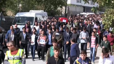 Kazara vurulan polis okulu öğrencisinin cenazesi defnedildi - BİTLİS