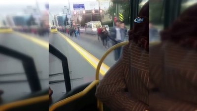 metrobus yolu -  Okmeydanı'nda metrobüs arızası Videosu